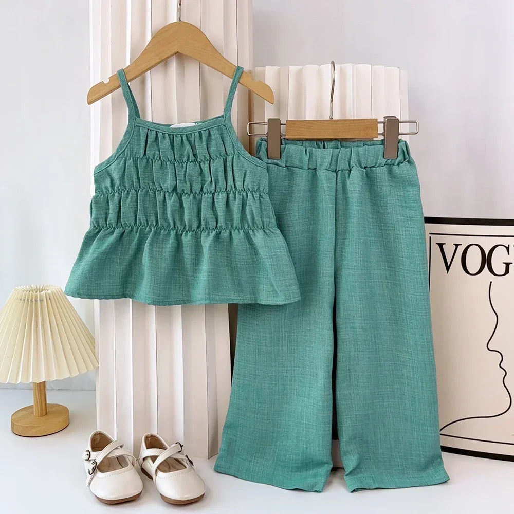 Girl's 3-7 Years Old Pleated Camisole and Wide Leg Pants Outfit