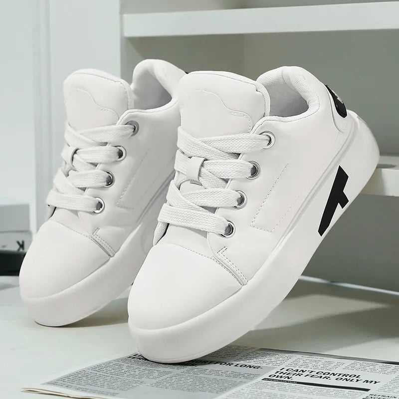 Autumn Men Casual Sneakers Trend Platform Street Style Lace Up Vulcanized Sneakers