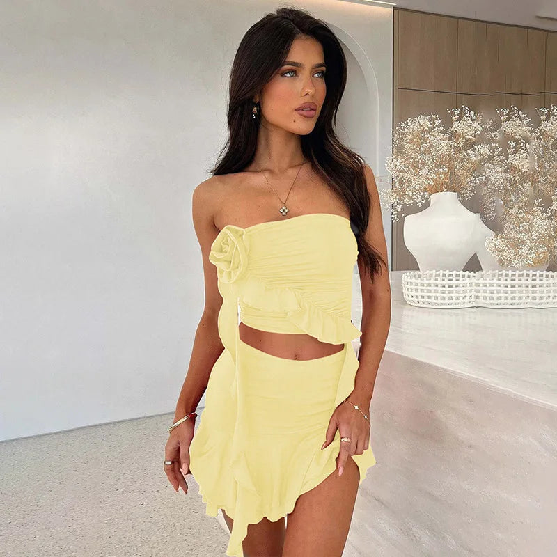 Women's Ruffled Detail Ruched 2 Piece Set Backless Summer Floral Applique Crop Top and Skirt Co-ord Set