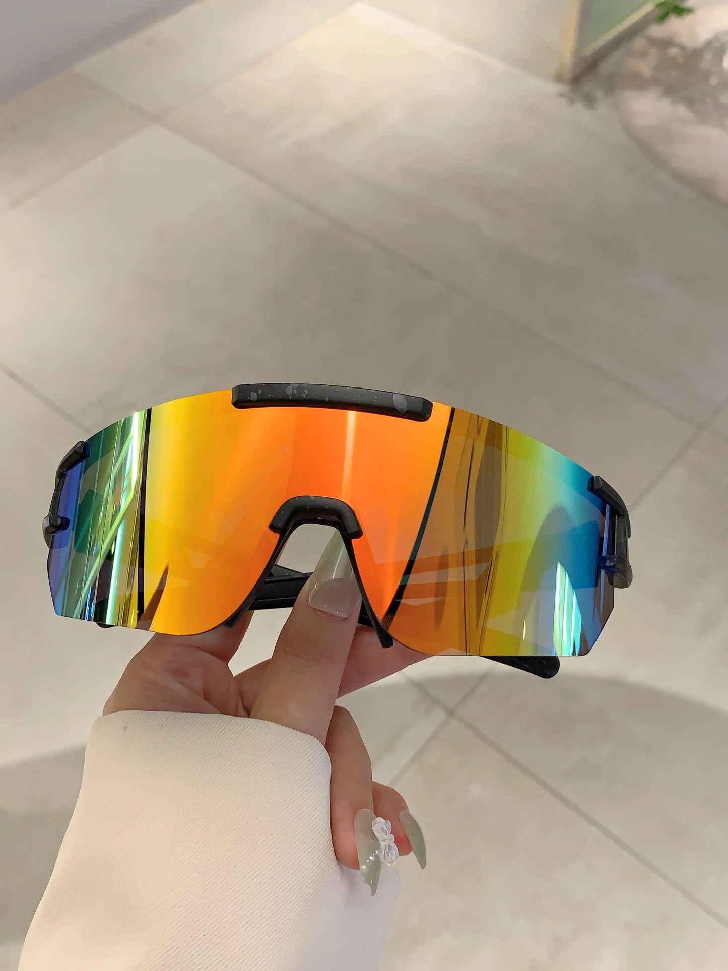 Men's Wrapped Round Mirror Outdoor Cycling Anti-UV Sunglasses
