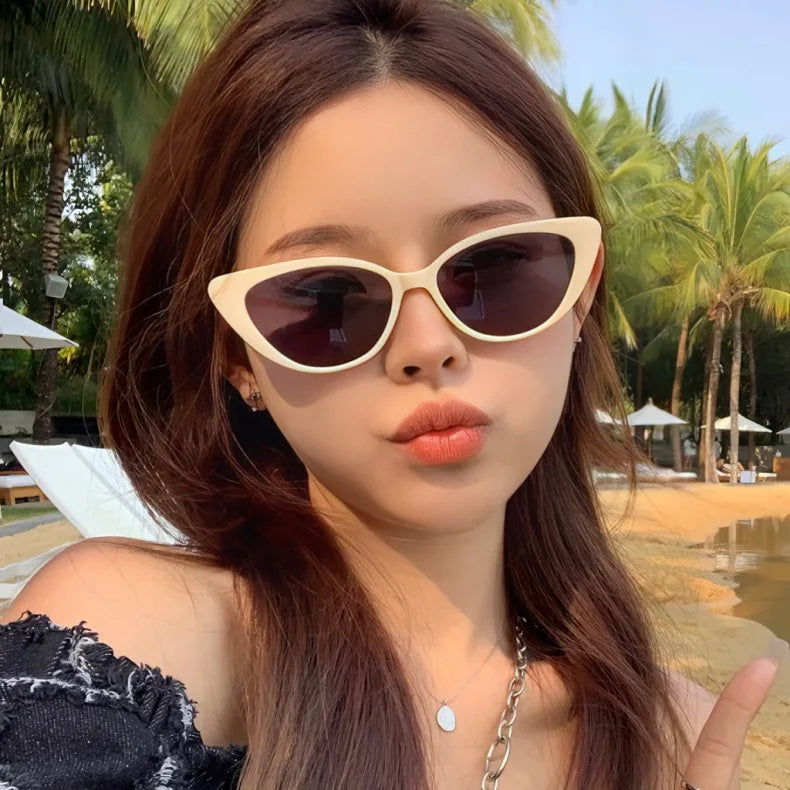 Women's Cat Eye Sunglasses Retro Premium Sun Protection Fashion Eyewear UV400