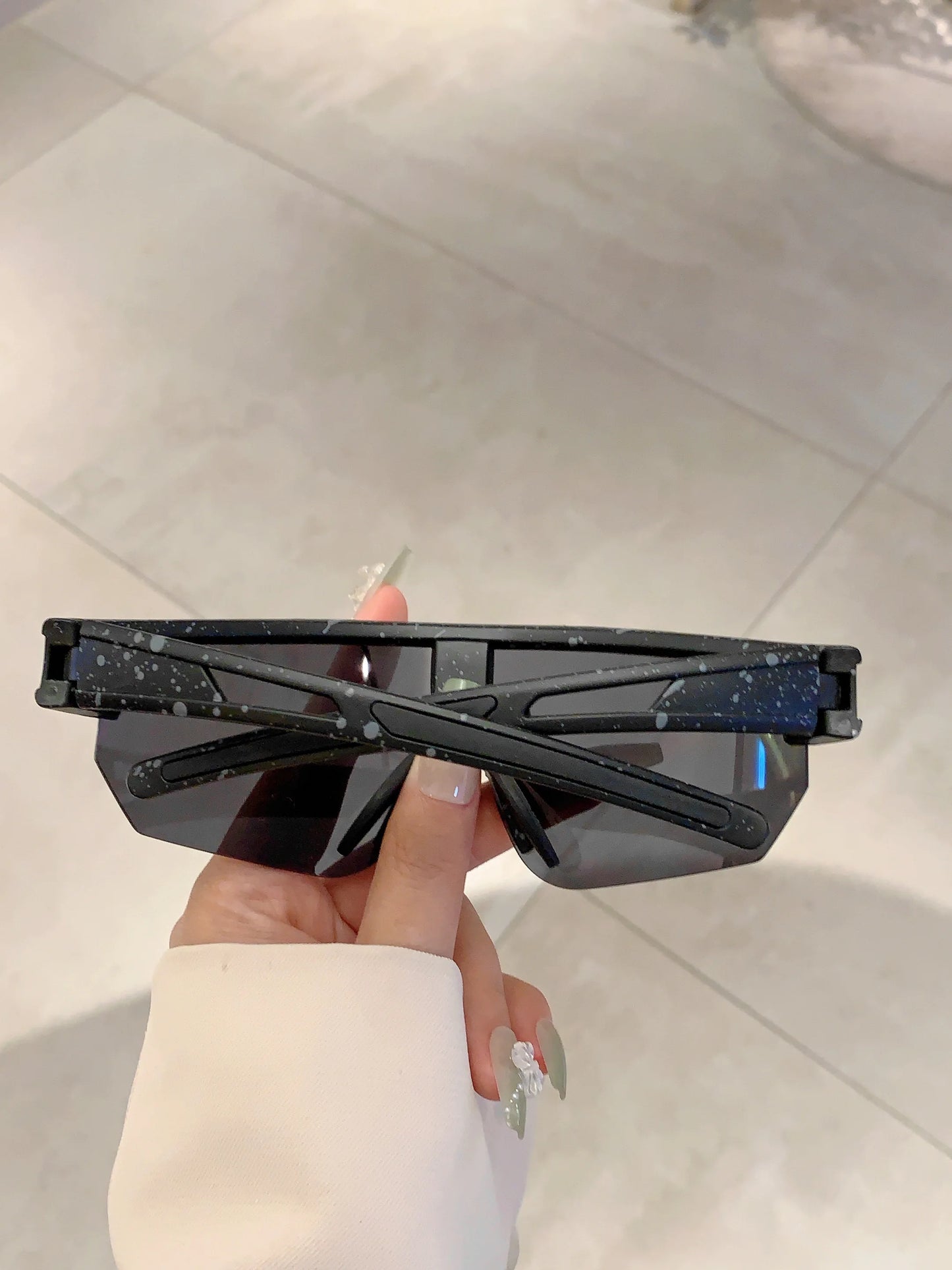 Men's Wrapped Round Mirror Outdoor Cycling Anti-UV Sunglasses