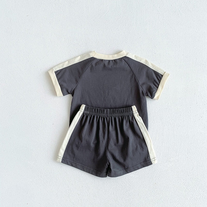 Children's Letter Print T-Shirt and Shorts Outfit Set