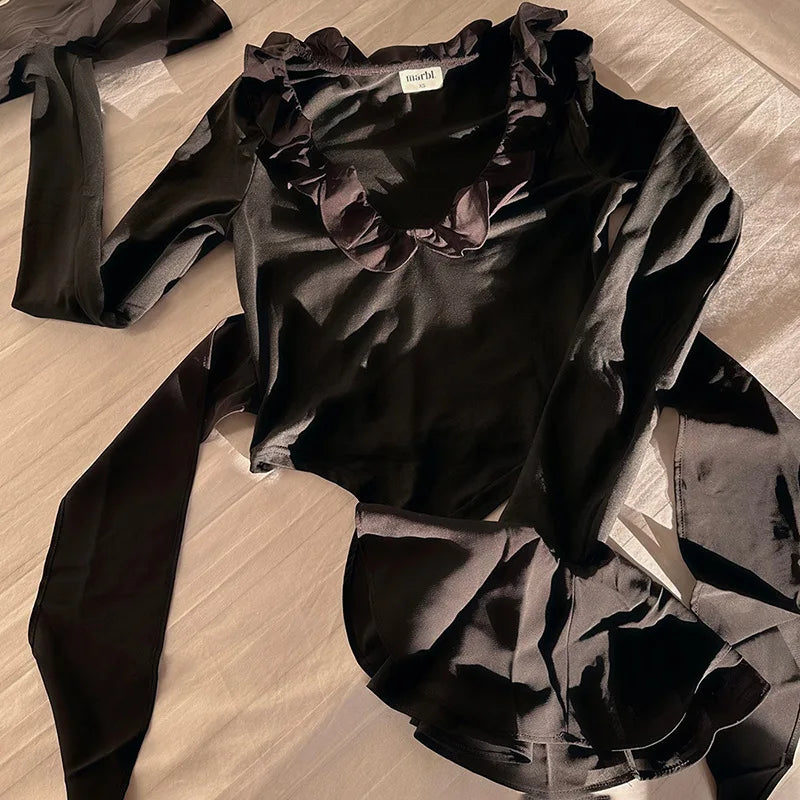 Women's Elegant Frill Ruffle Detail Flare Sleeve Tops Low Plunge Neck Slim Tie Back Cropped Top