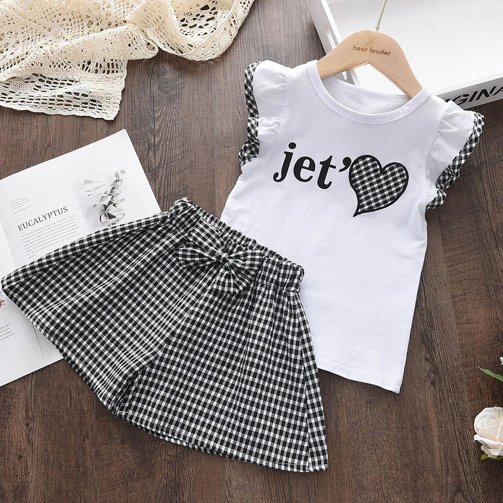 Girls Summer Feather Outfit Set - Sleeveless Top & Bandage Shorts
