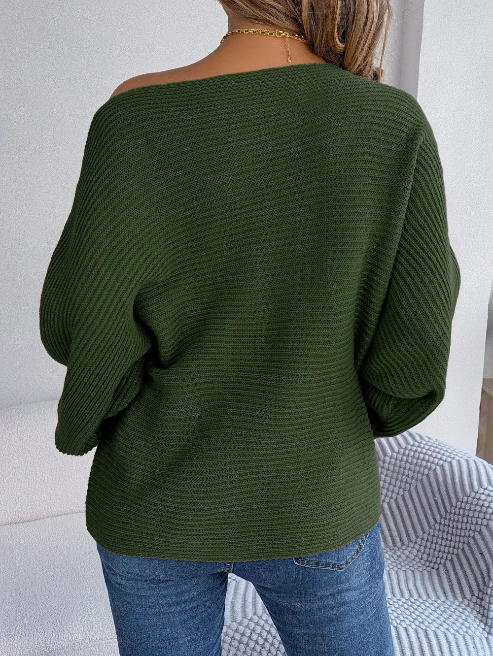 Women's Off the Shoulder Bat Sleeve Jumper - Stylish Winter Sweater