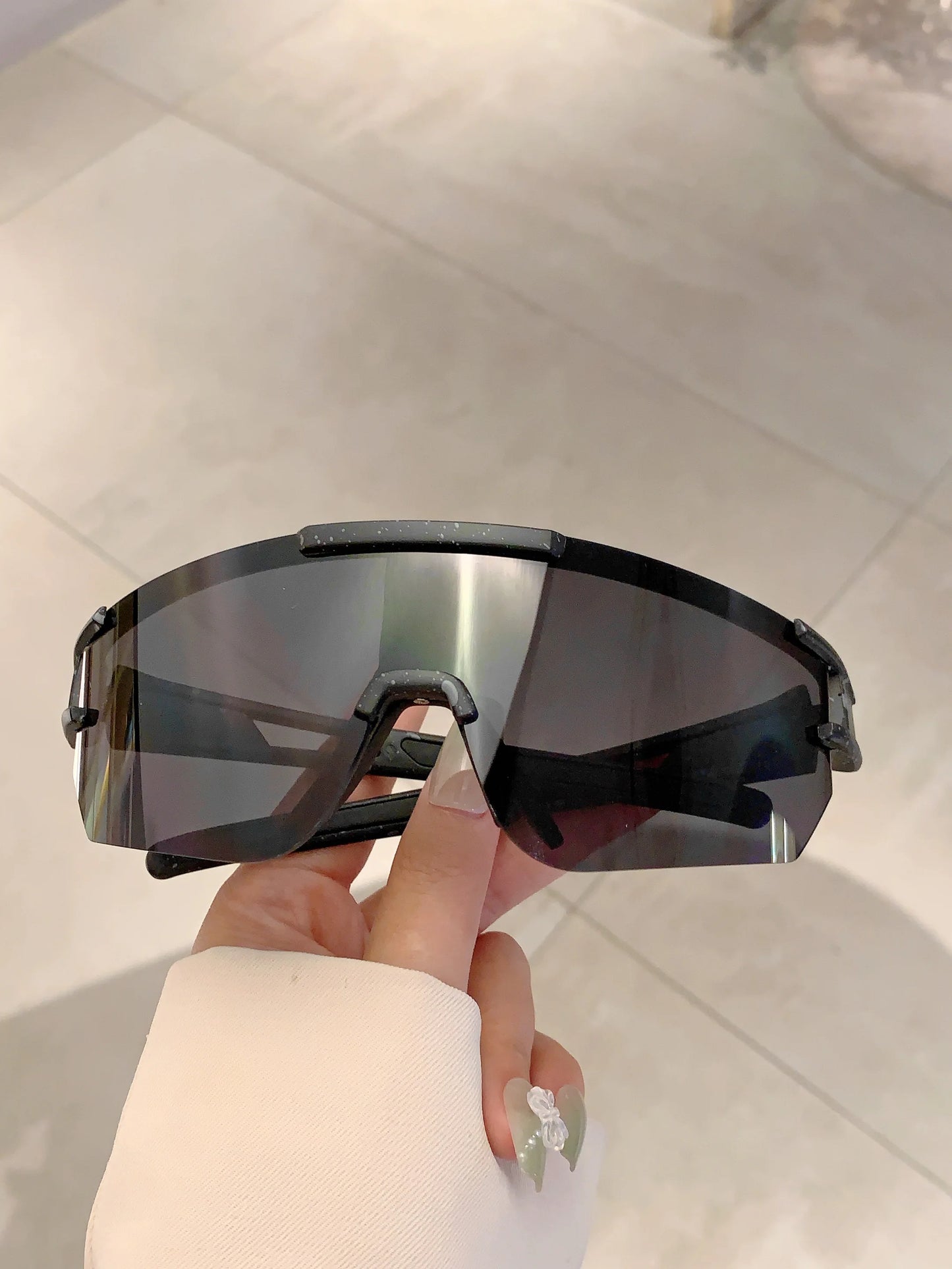 Men's Wrapped Round Mirror Outdoor Cycling Anti-UV Sunglasses