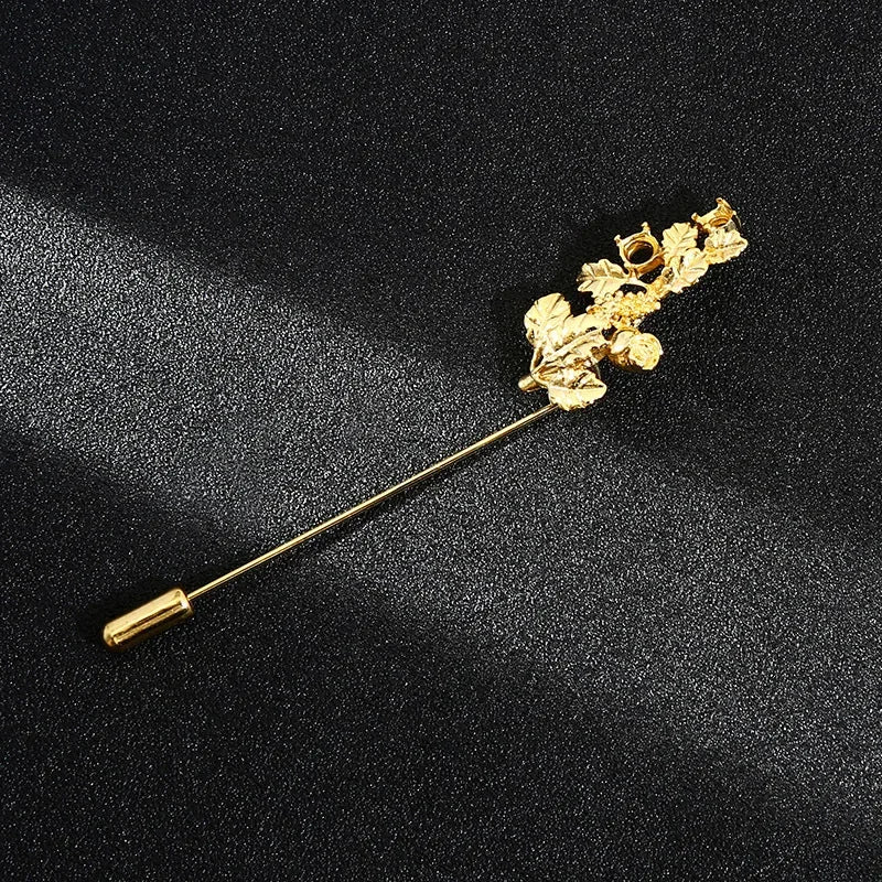Vintage Metal Leaf Flower Brooch - Gold Tone Lapel Pin for Women & Men