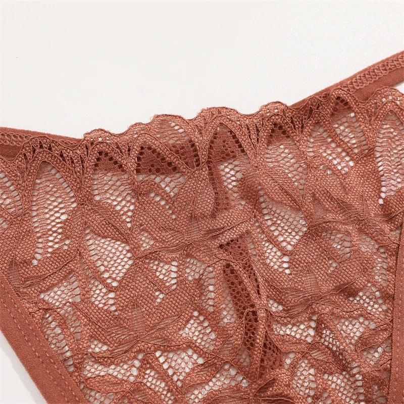 Women's 3Pcs/Set Lace Floral Thongs Hollow Out Underwear Low-Waist Perspective G-string Breathable Lingerie