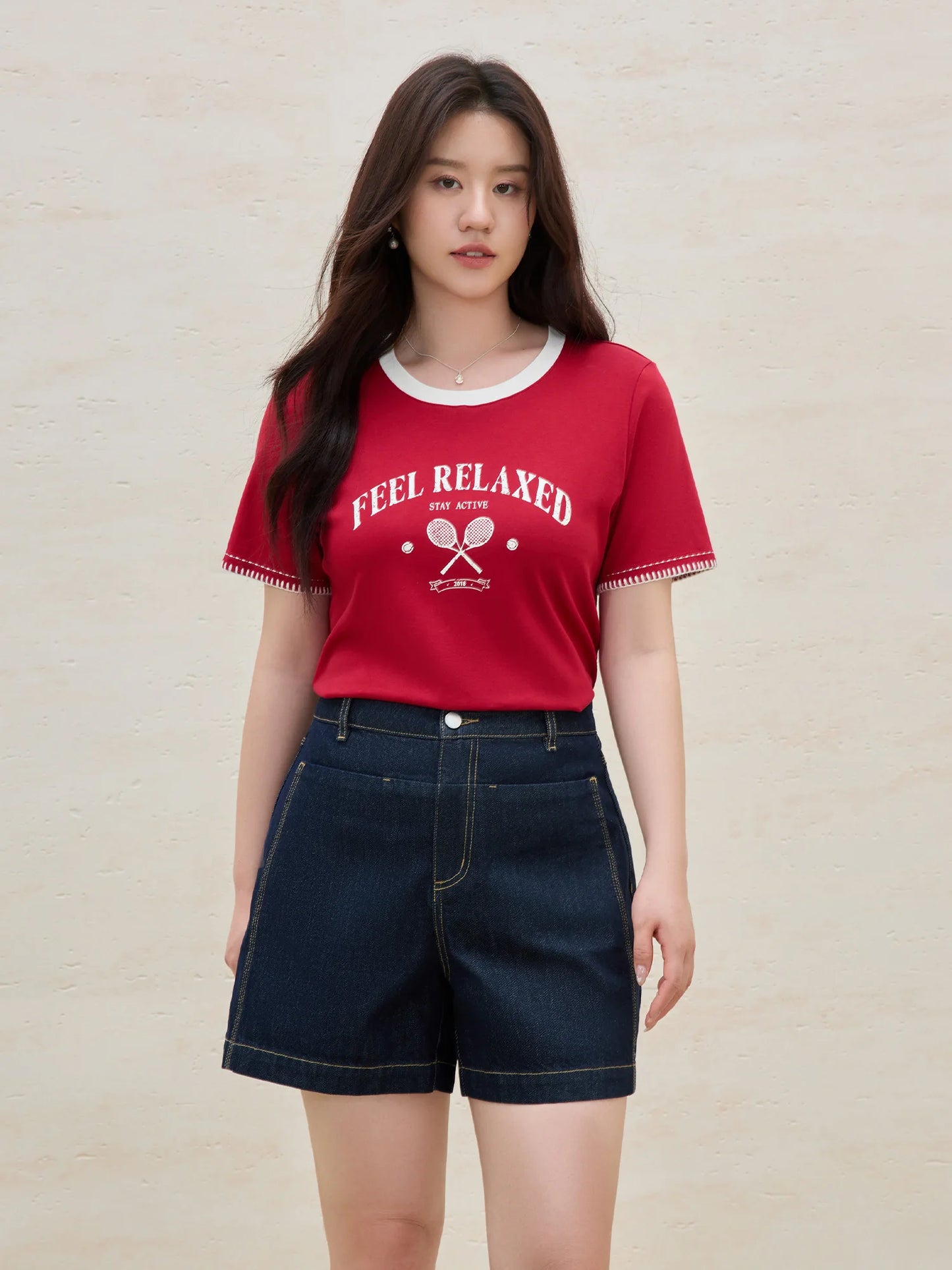 Women's Vintage Contrast-Stitch Round Neck Tee - Relaxed Fit Cotton Blend Summer Top