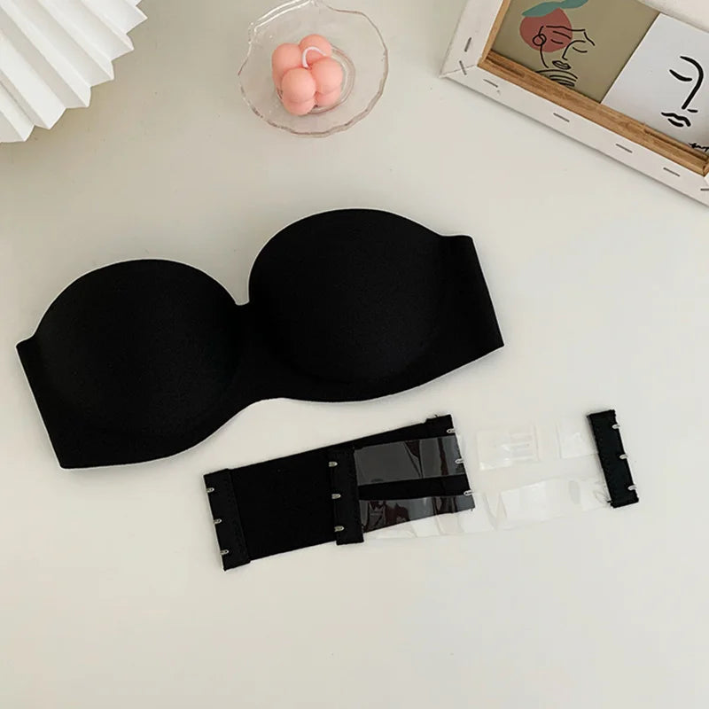 Women's Strapless Bras Wireless Bralette Soft Underwear Seamless Bras Invisible Bra With 2pcs Straps