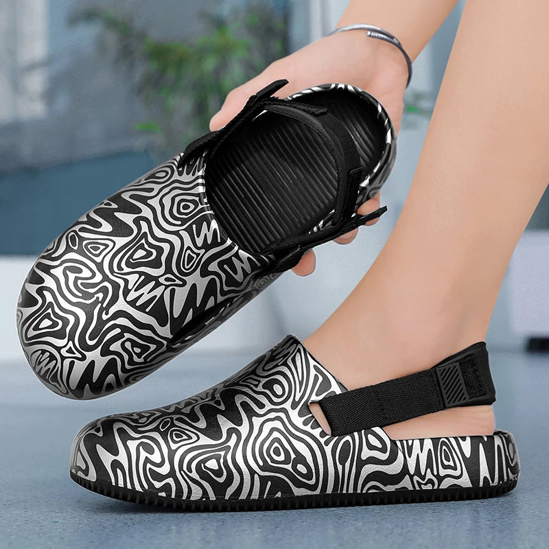 Men's Summer Slippers Outdoor Sandals Design Clogs Beach Slippers Flip Flop Casual Slides