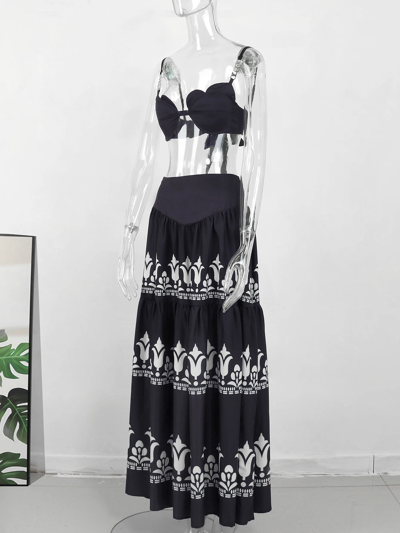 Women's Print Beach Two Piece Skirt White Bra High Waist A-line Long Skirt Beach Set