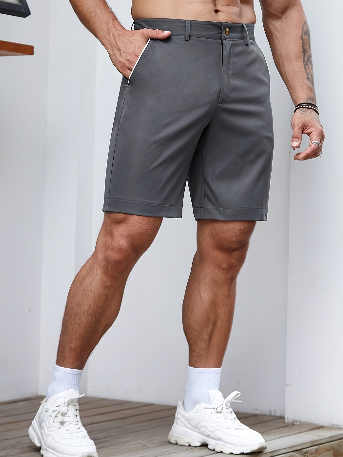 Men's Solid Colour Casual Shorts With Multiple Pockets