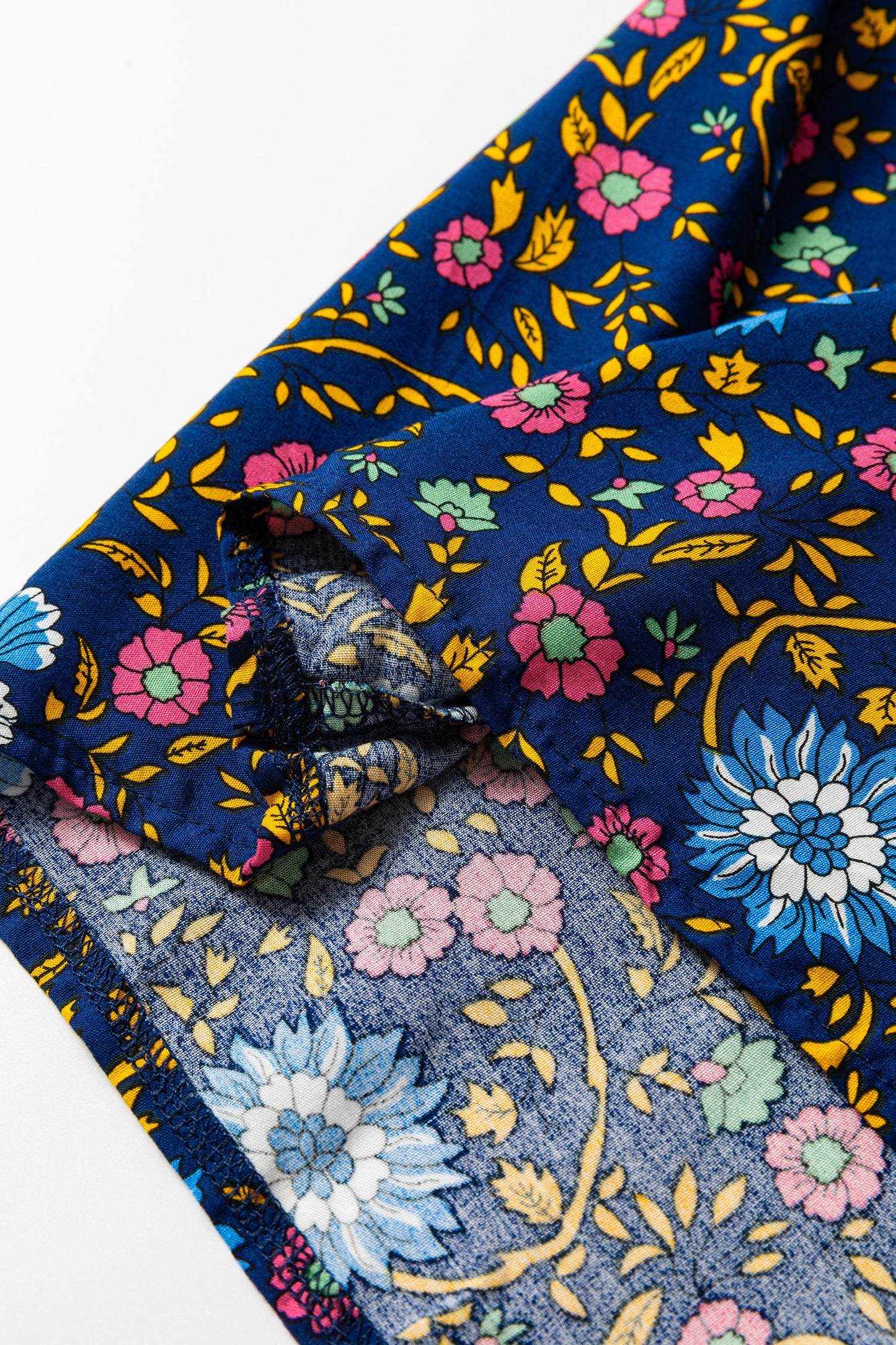 Floral Print Tassel Tie Front Long Sleeve Blouse