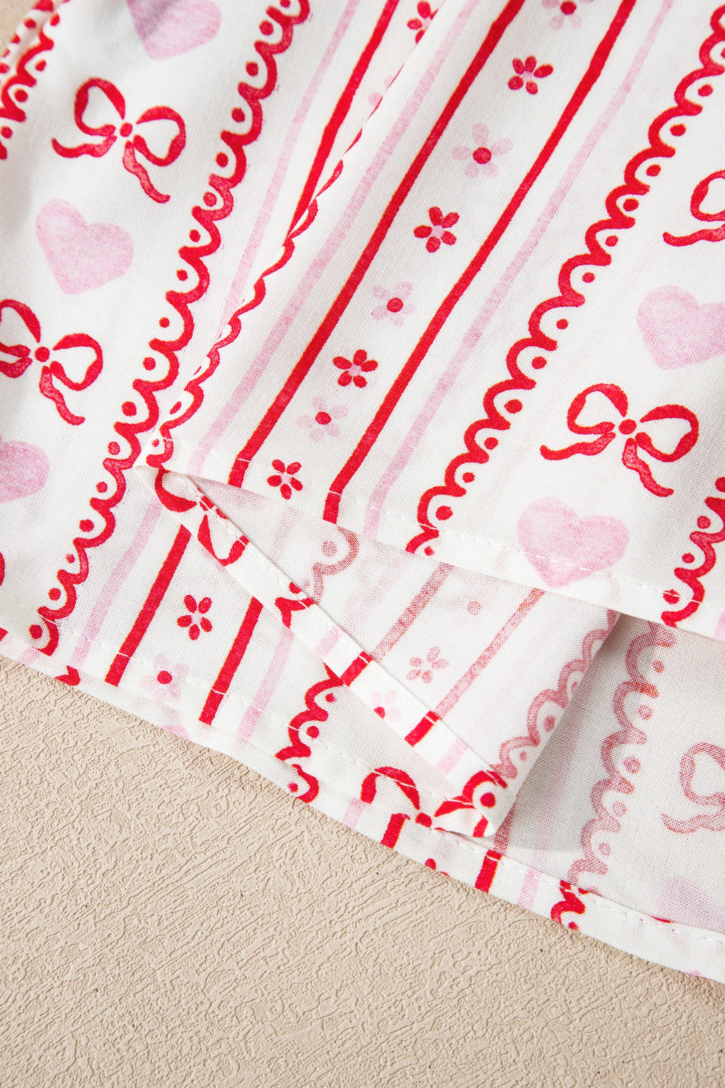 Bow Heart Print Ribbon Decor Short Pajama Set - Red