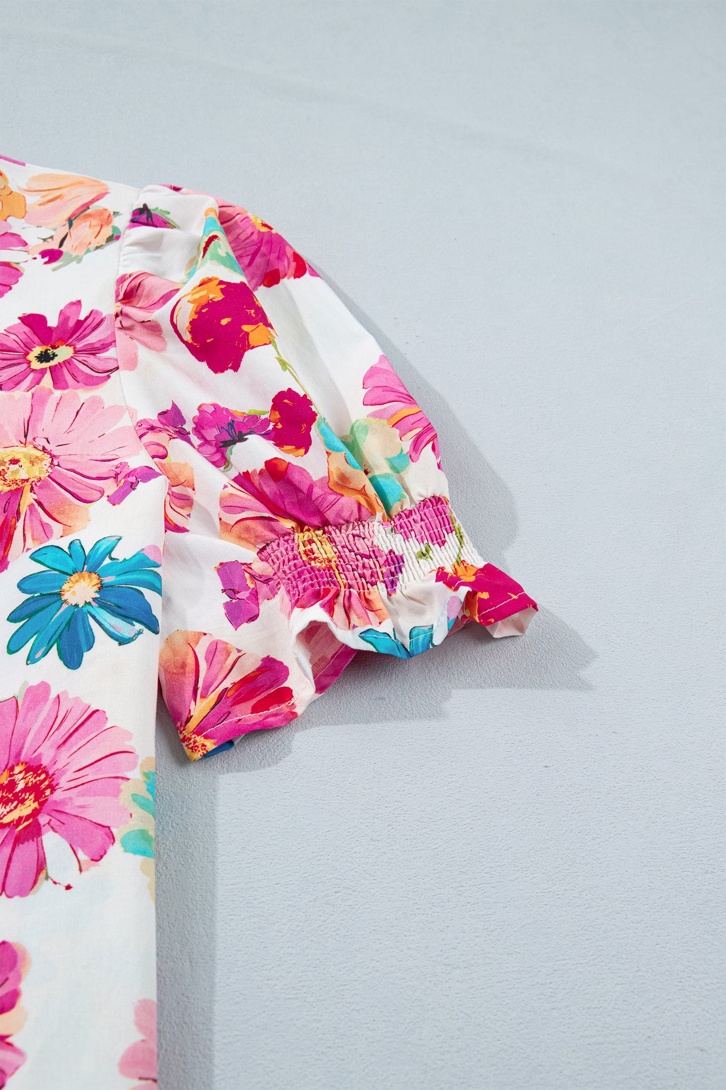 Beige Floral Print Puff Sleeve V-Neck Blouse