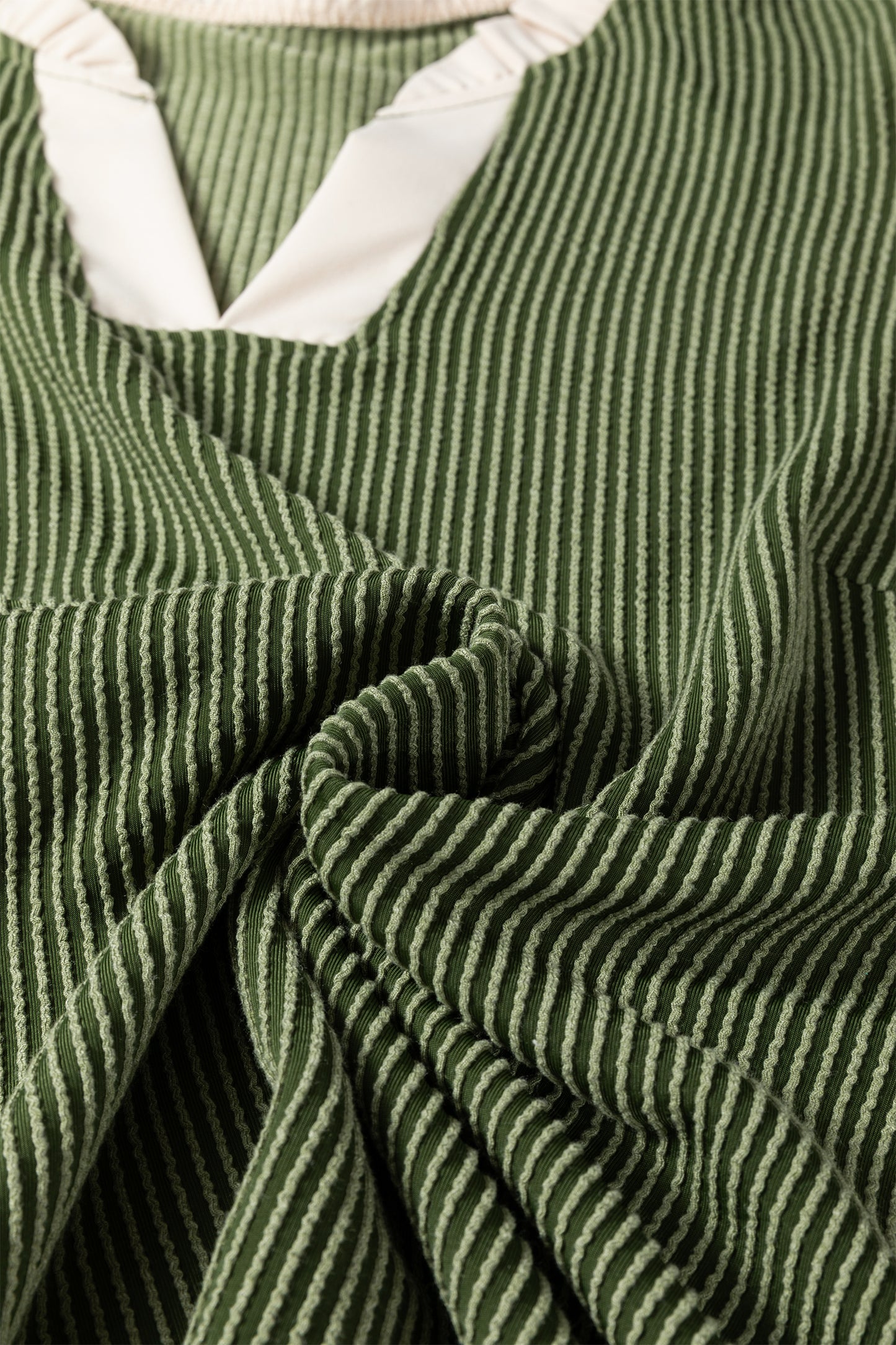 Plus Size Contrast Frilled Neckline Ruffled Short Sleeve Ribbed Textured Blouse