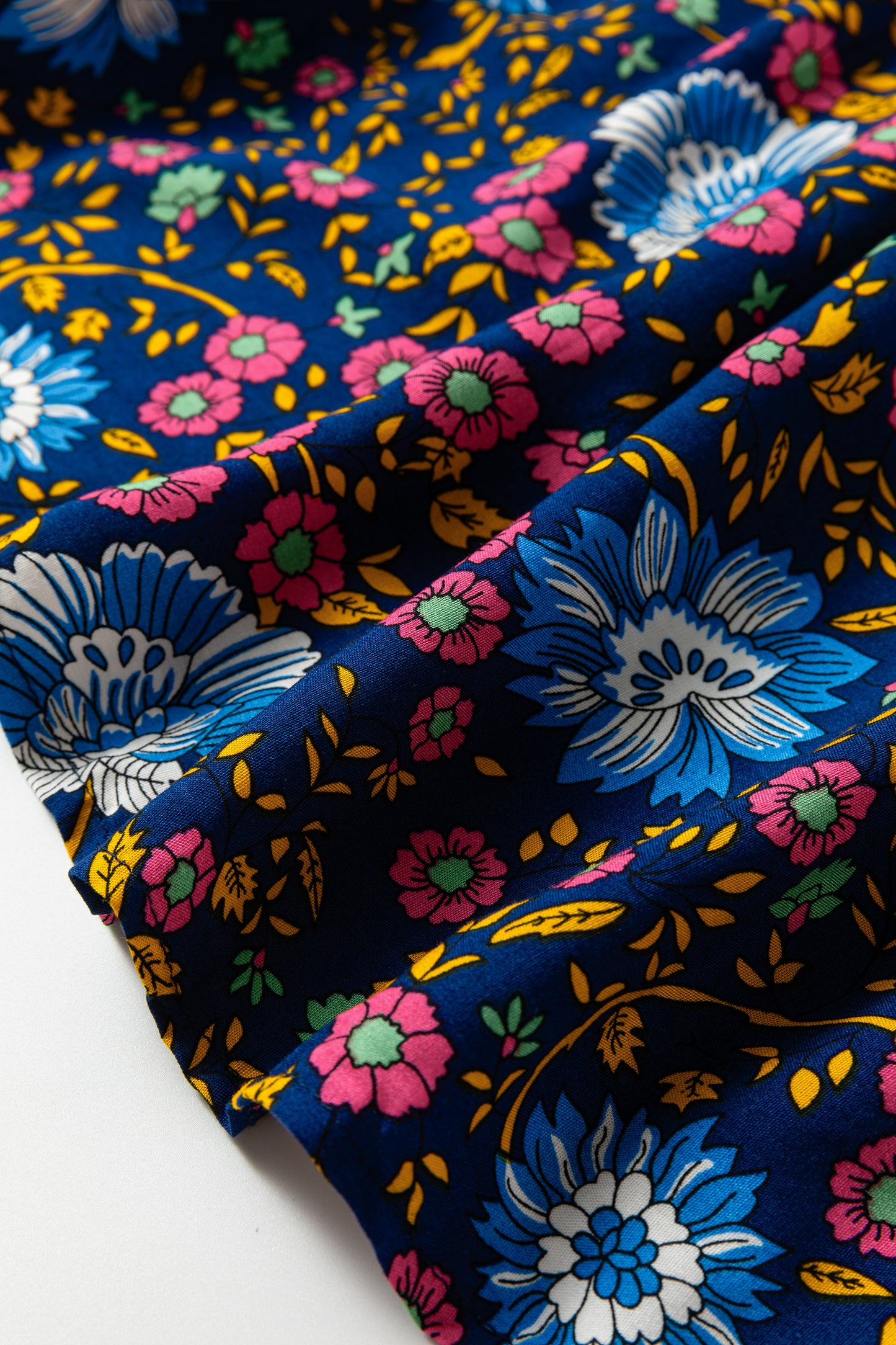 Floral Print Tassel Tie Front Long Sleeve Blouse