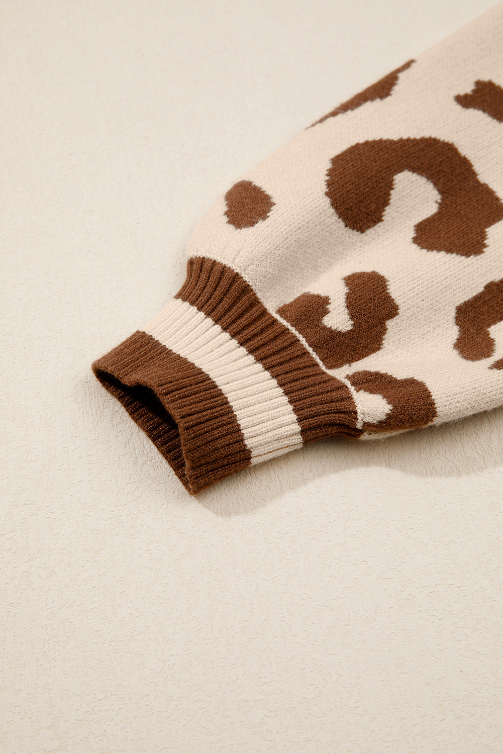 Leopard Printed Knit V Neck Sweater