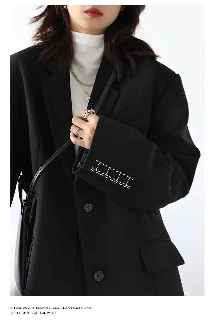 Women's Cuff Embroidery Wide Shoulder Twill Blazer