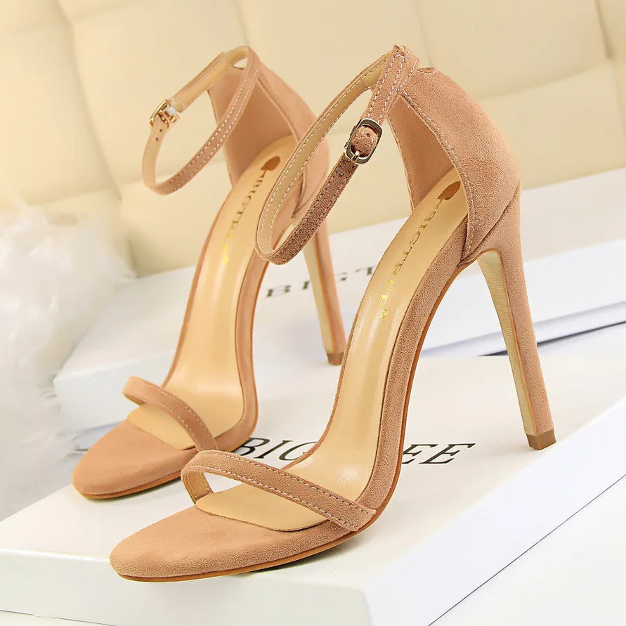 Women's Block Heel Pumps - Comfort Buckle Strap Court Shoes
