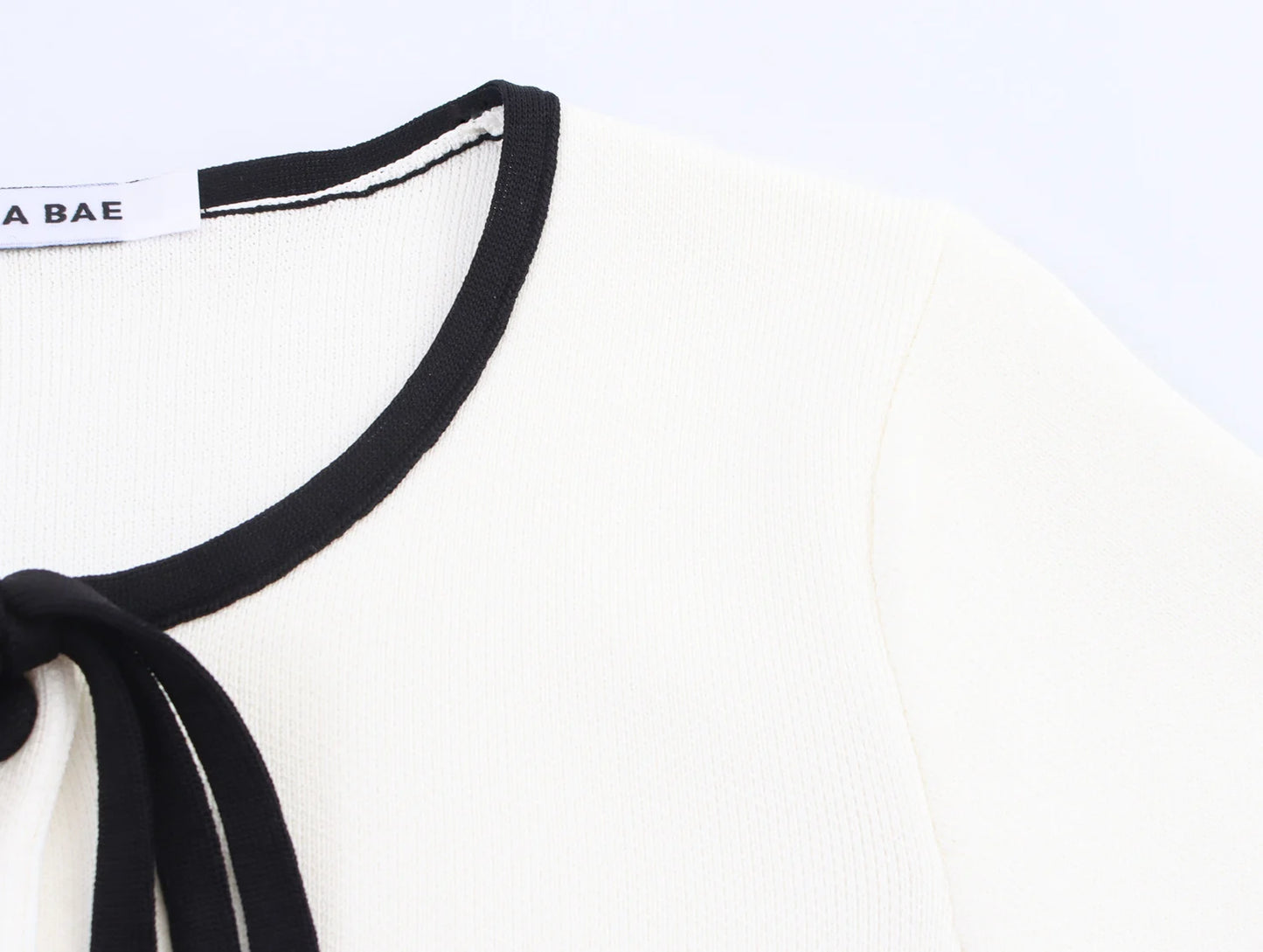 Sexy Cross Color Edge Round Neck Short Sleeve Knitted Coat