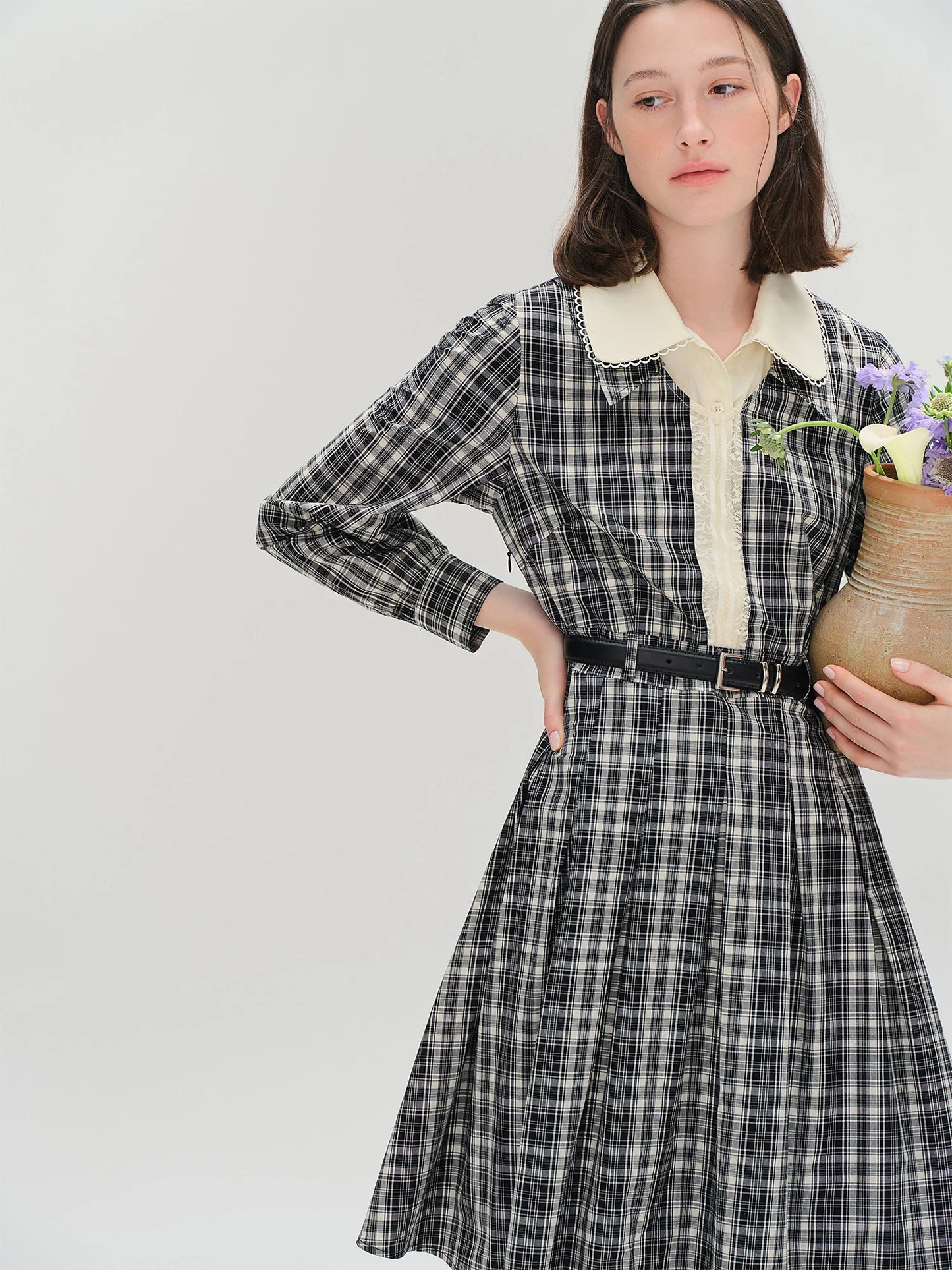 Women's Lace Peter Pan Collar Plaid Dress - Long Sleeve Vintage Style