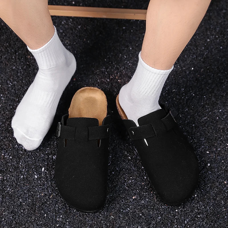 Closed Toe Slippers - Men's Buckle Design Indoor & Outdoor Garden Clogs