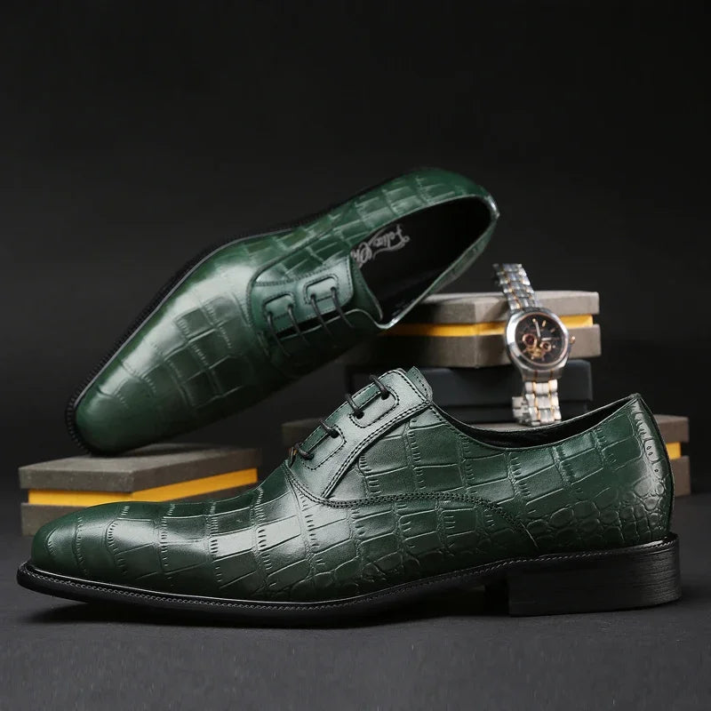 Crocodile Pattern Square Toe Brogue Leather Oxford Shoes