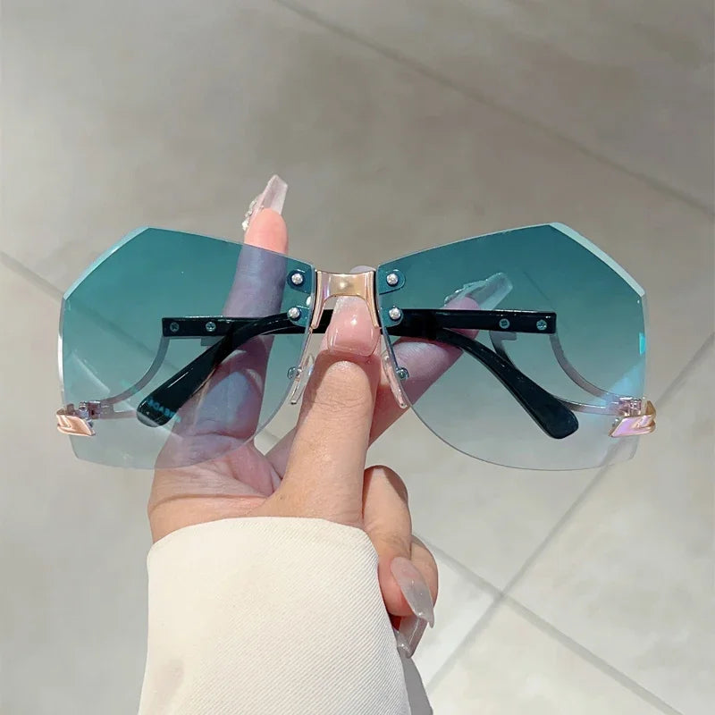 Women's Rimless Irregular Gradient Sunglasses
