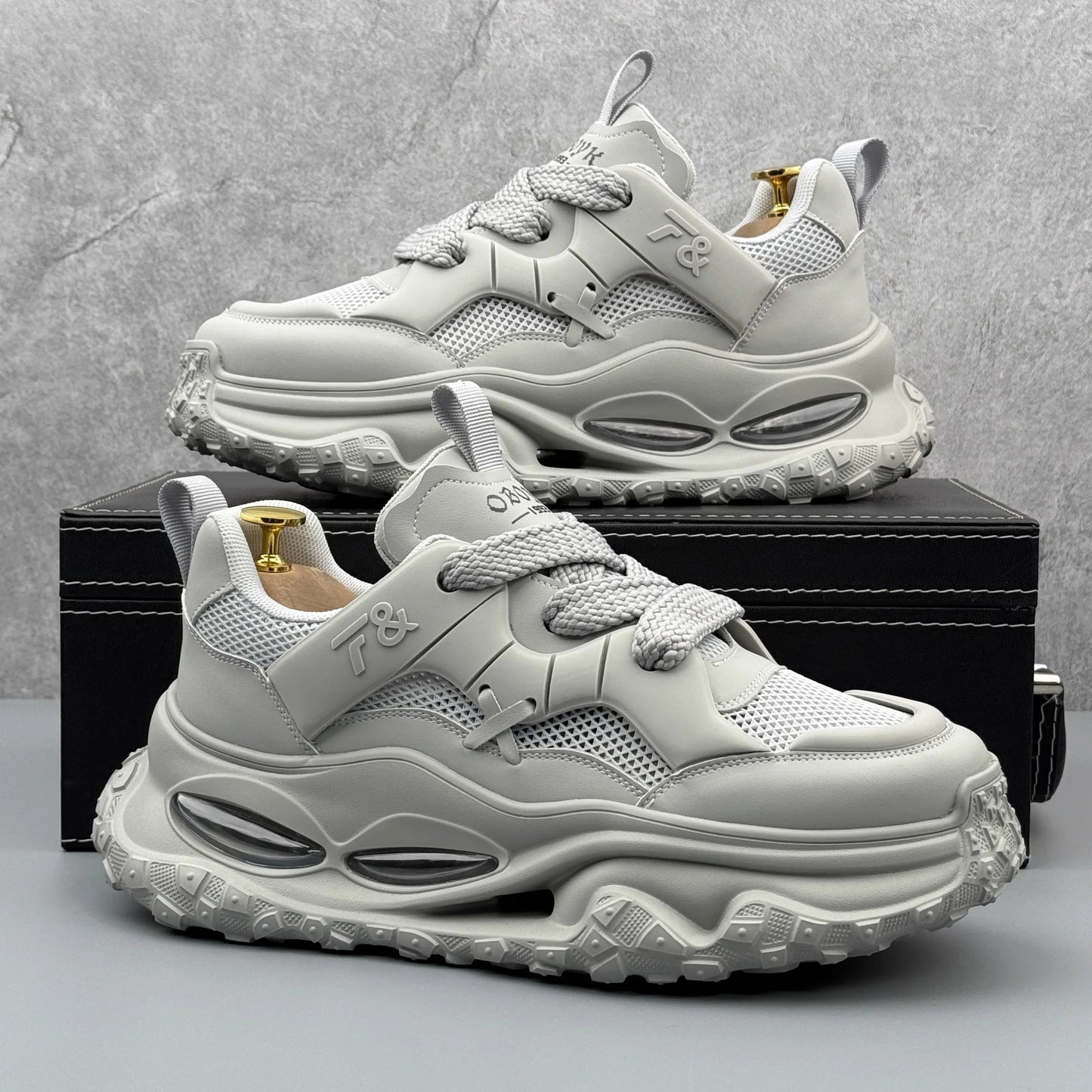 Men's Platform Sneakers - Breathable Lace-Up Tennis Sports Shoes