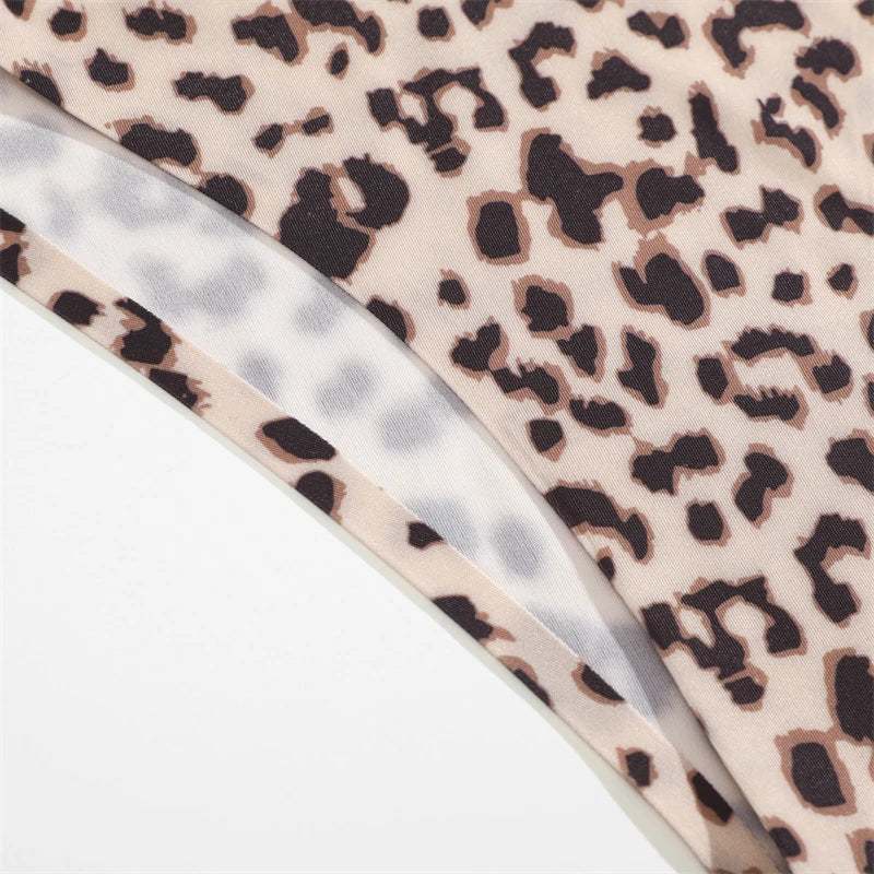 Women's Seamless Silk Underwear 3-Piece Set - Leopard Print Low-Waist Briefs