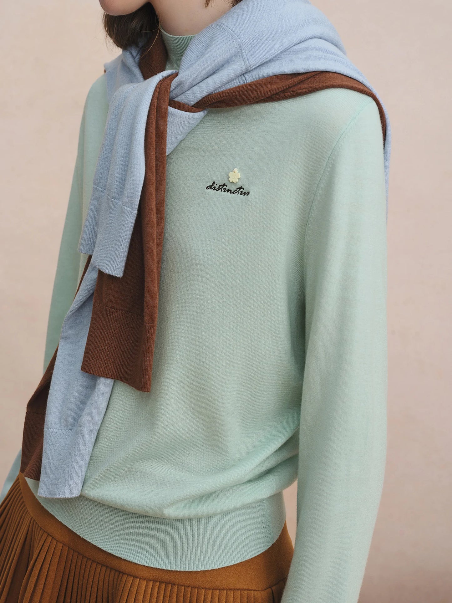 Soft Warm Cloud Shirt High-Collar Embroidered Lettering Long Sleeve Base Layer