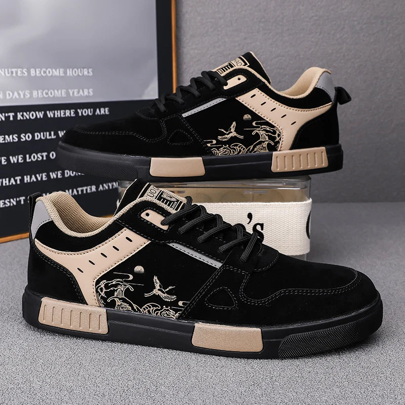 Men's Casual Versatile Skateboard Sports Shoes Lace Up  Sneakers