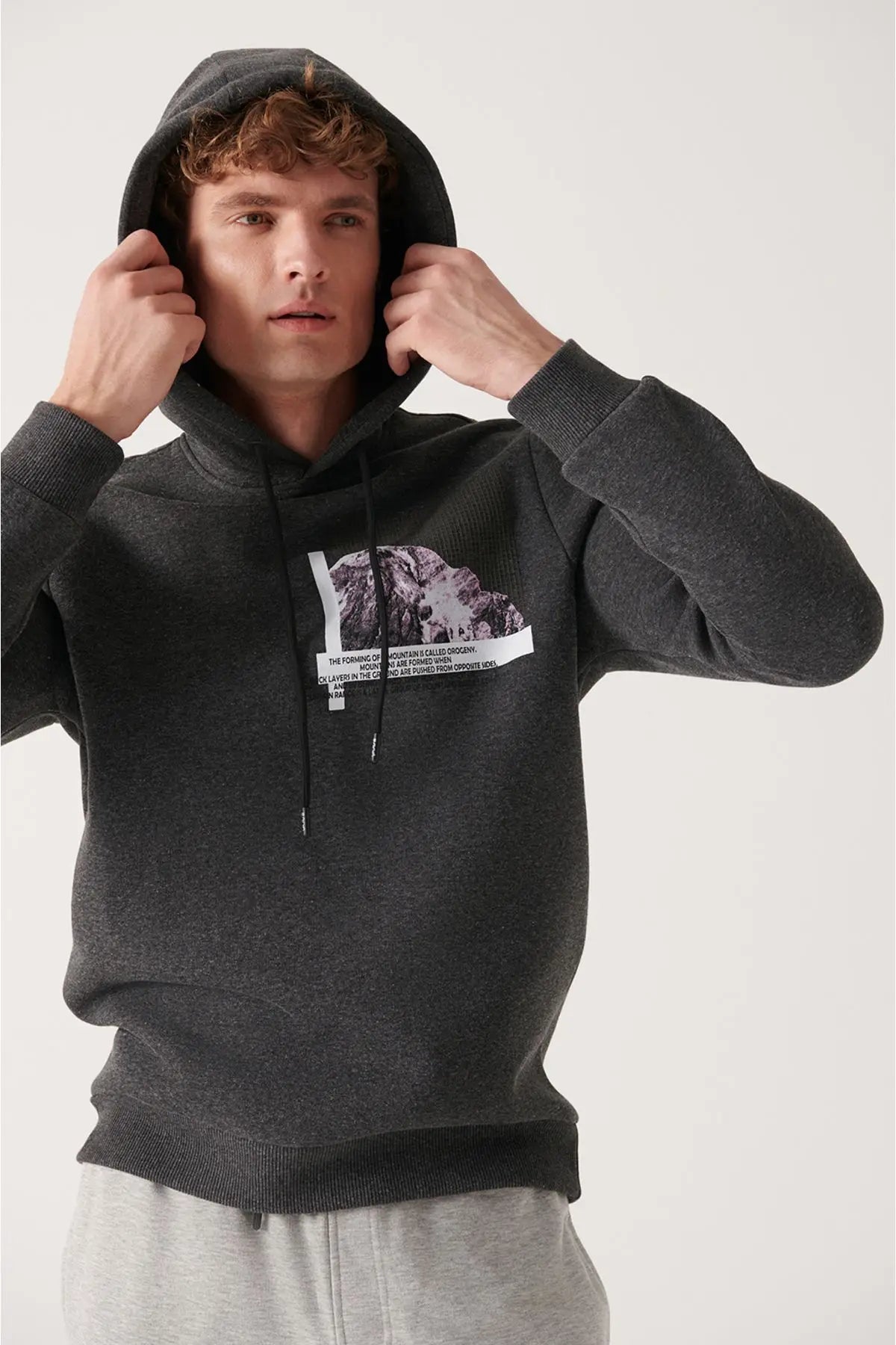 Men's Pullover Hooded Sweatshirt