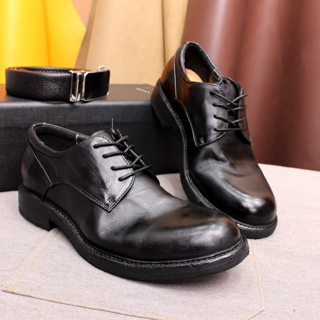 Men's Handmade Goodyear Sewn Comfortable Derby Formal Soft Leather Genuine Leather Round Toe Non-slip Casual Shoes