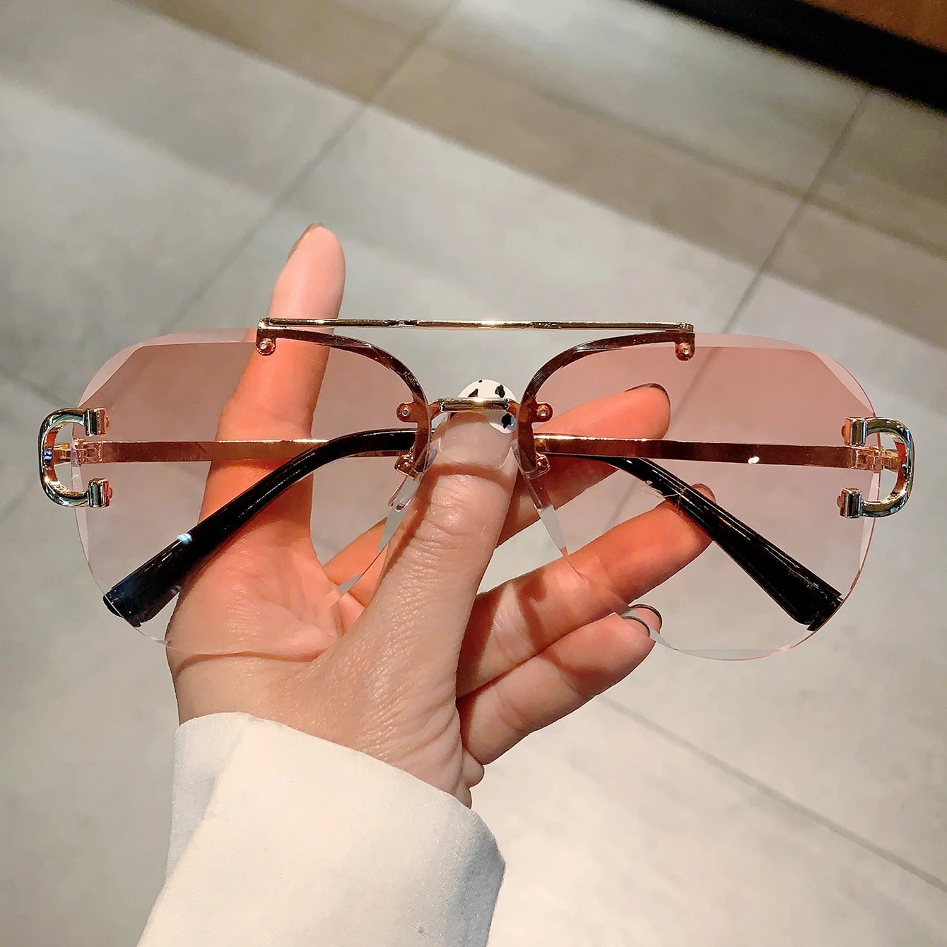 Unisex Vintage Rimless Classic Double Bridge Pilot Gradient Sunglasses