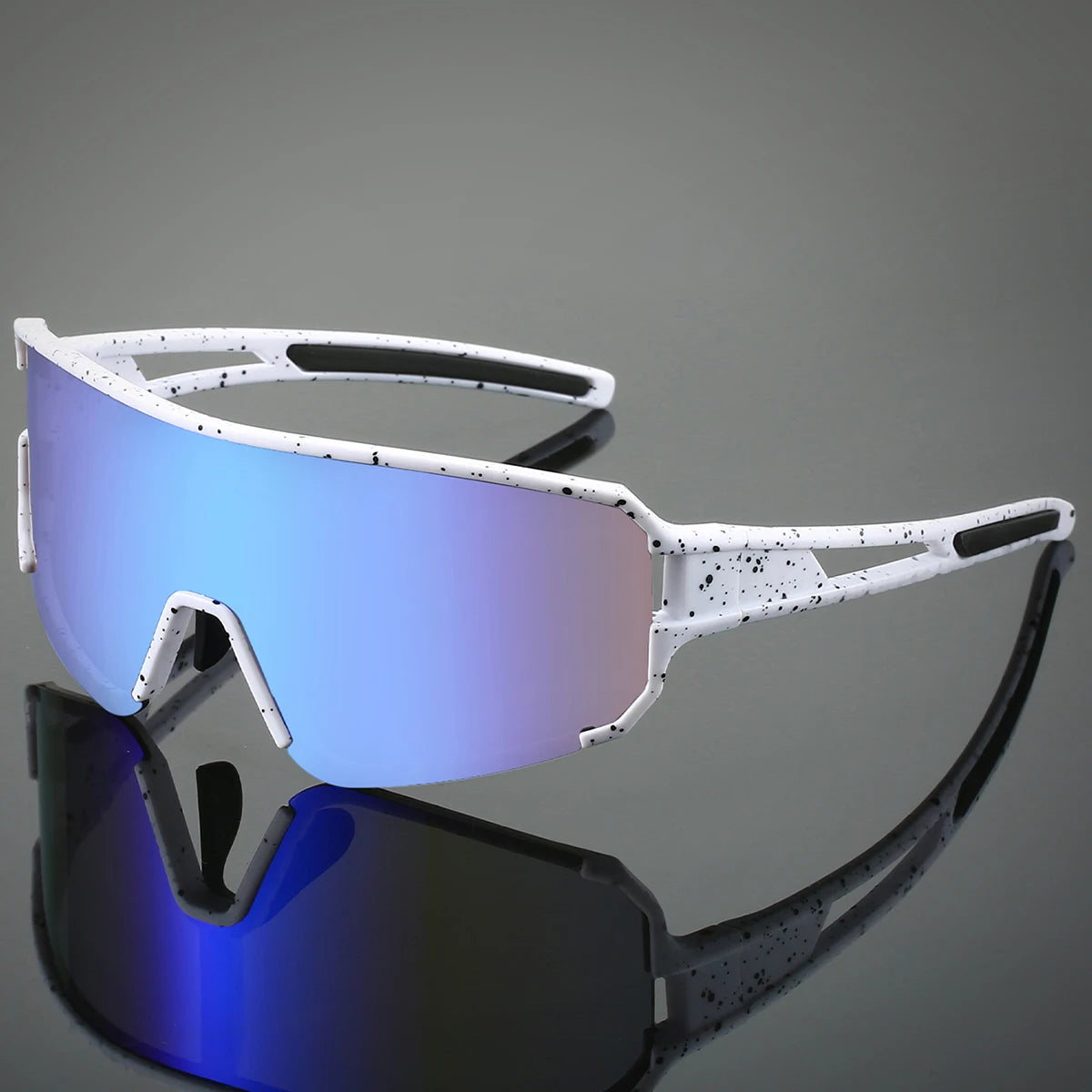 Men's  Oversized Sports Goggle Punk Mirror Outdoor Fishing Sunglasses Trendy Windproof Anti-UV Cycling Shades