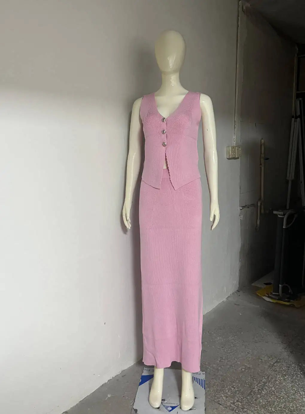 Women's Knitted Sweater Dress Two-Piece Set - Sleeveless V Neck Vest & Maxi Skirt