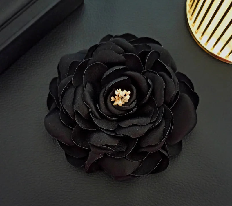 Elegant Fabric Flower Brooch - Lapel Pin Badge for Women