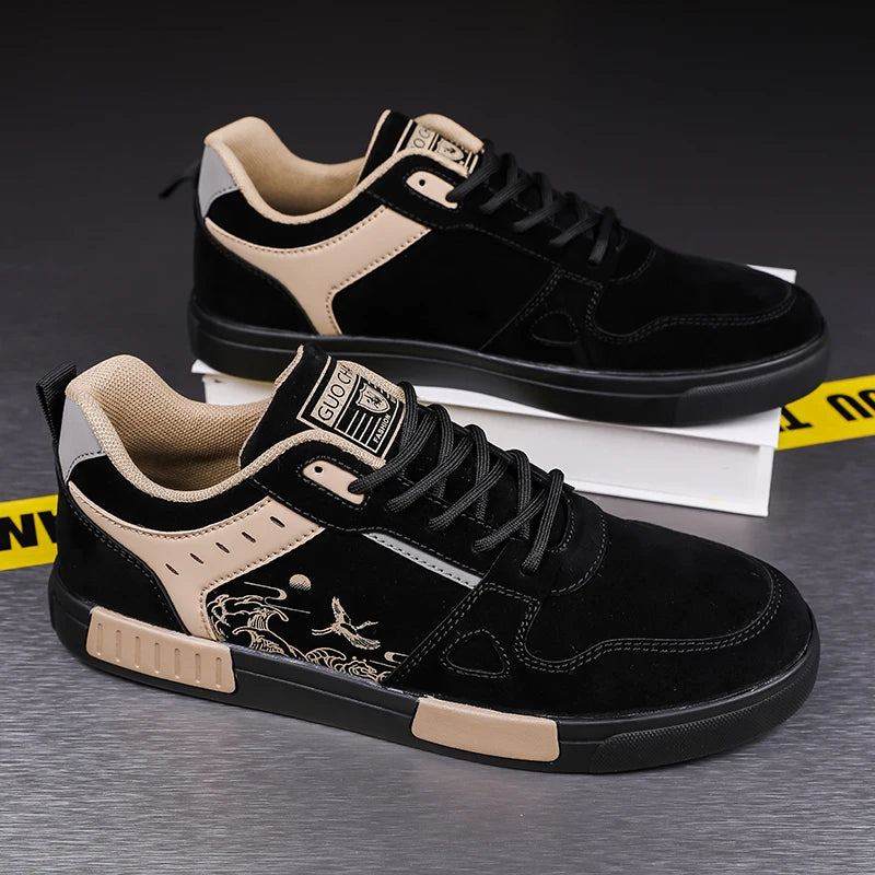 Men's Casual Versatile Skateboard Sports Shoes Lace Up  Sneakers