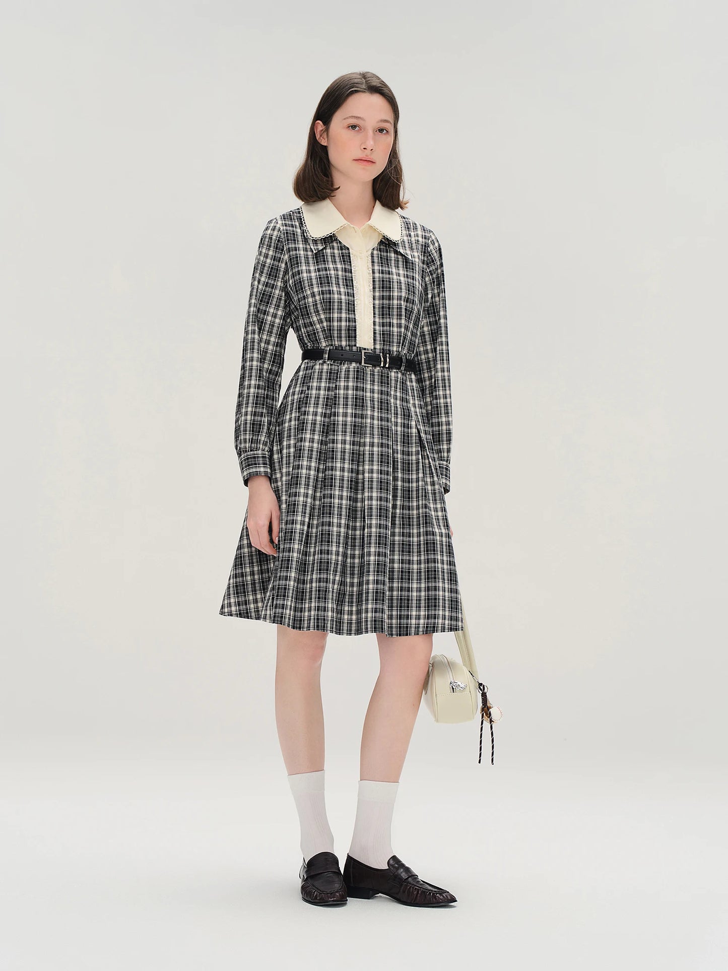 Women's Lace Peter Pan Collar Plaid Dress - Long Sleeve Vintage Style