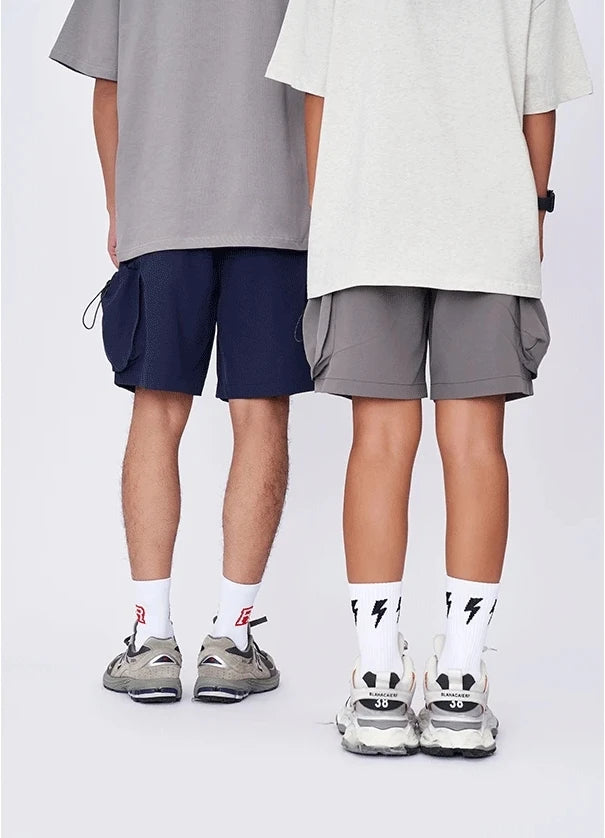 Men's Multi-Pocket Sports Shorts - Waterproof Drawstring