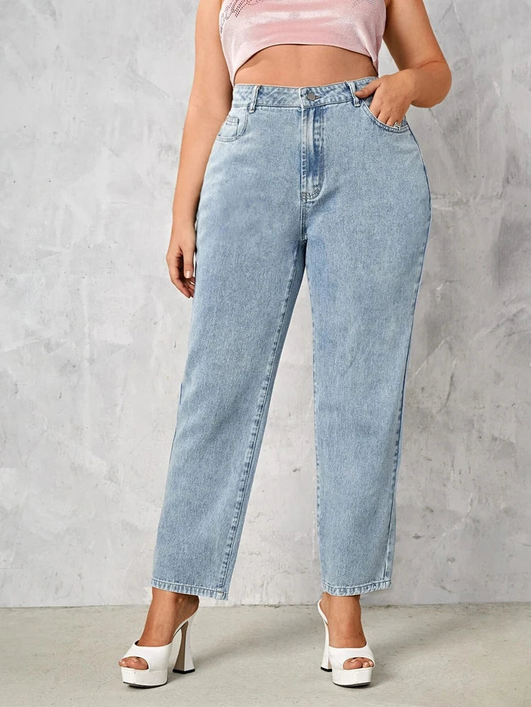 Women's Plus Size Stretchy and Loose Washing Straight Denim Jeans