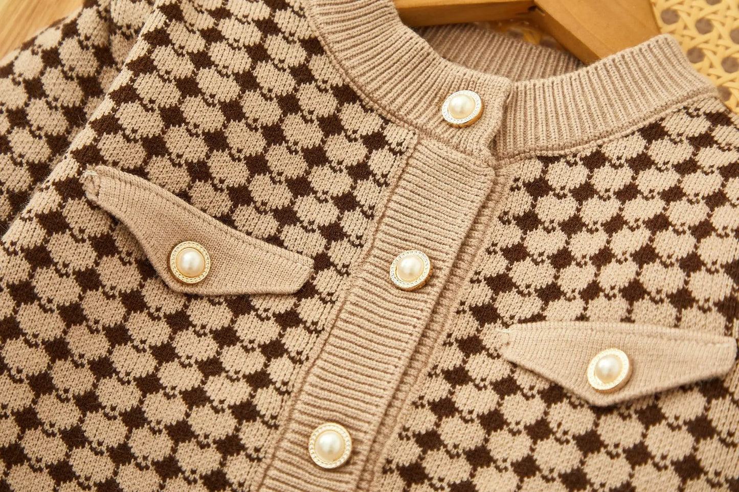Girls Winter Knitted Cardigan & Skirt Set – Checkered Plaid