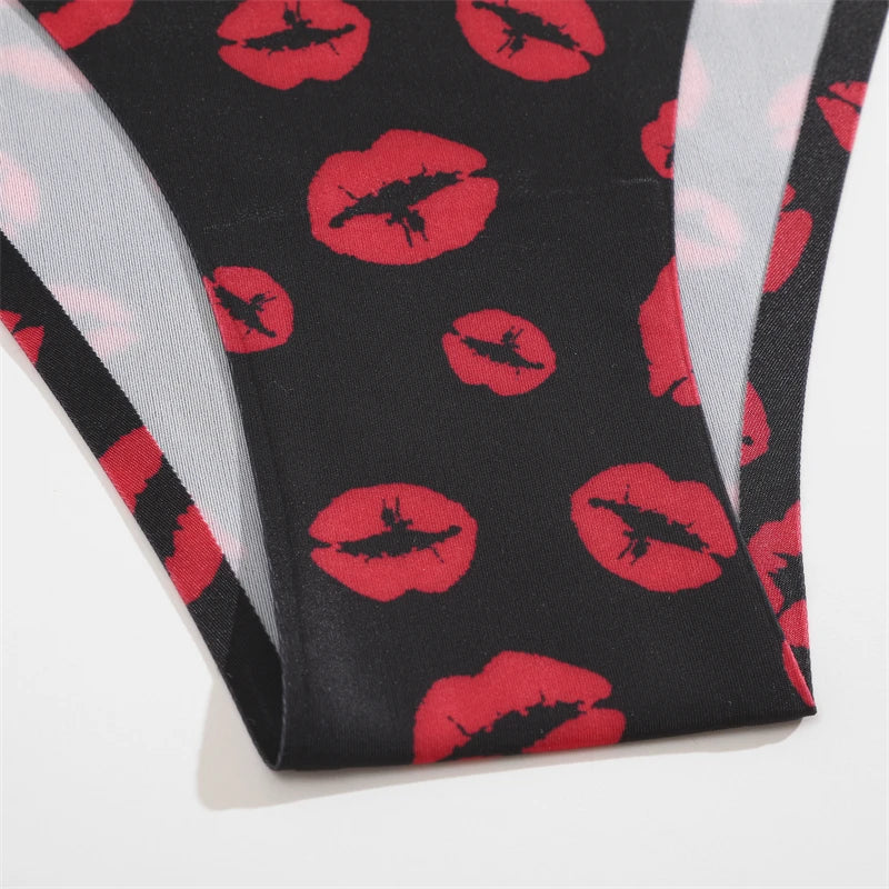 Women's Seamless Silk Underwear 3-Piece Set - Leopard Print Low-Waist Briefs