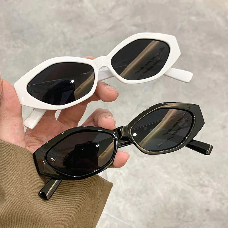 Unisex Small Oval Frame Sunglasses UV400