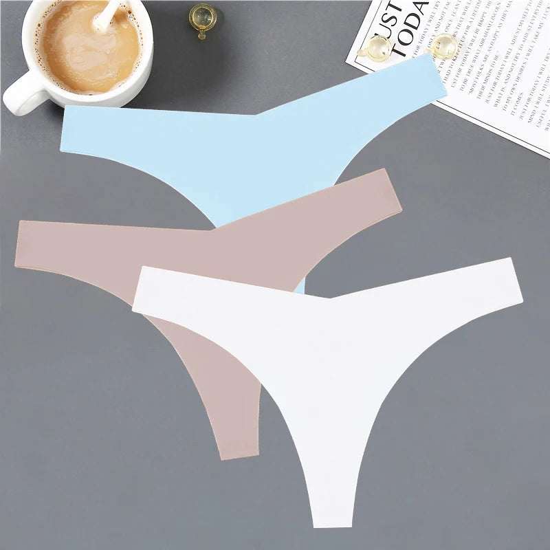 Women's Seamless V-Shaped Thong - Low Waist Soft Underwear