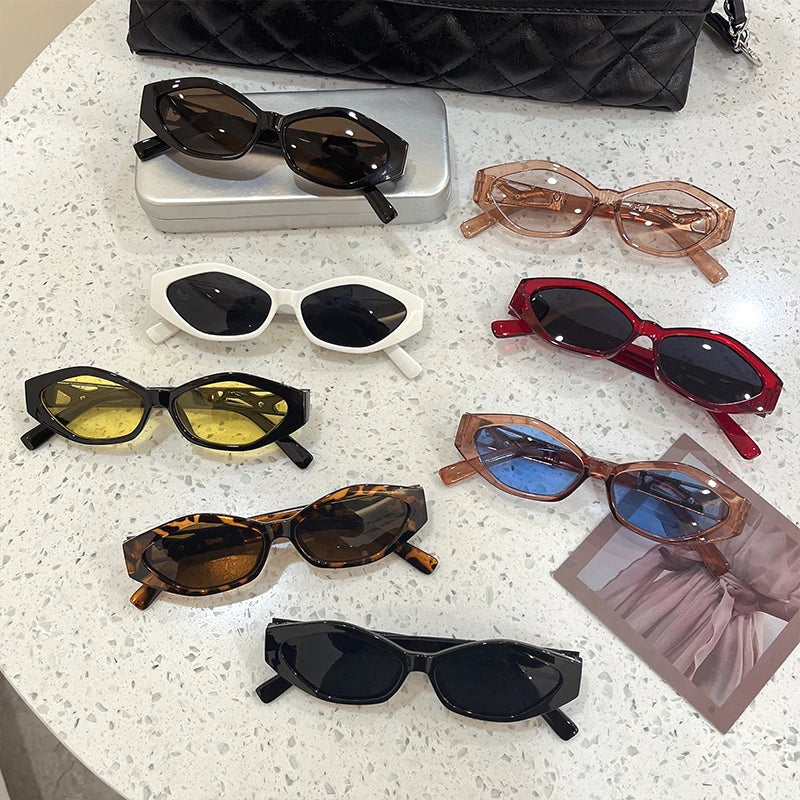 Unisex Small Oval Frame Sunglasses UV400